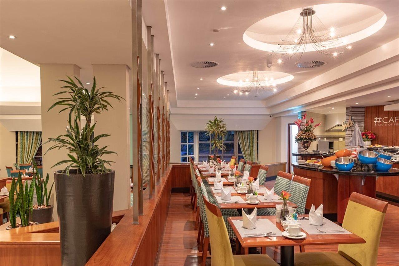 City Lodge Hotel Дурбан Экстерьер фото
